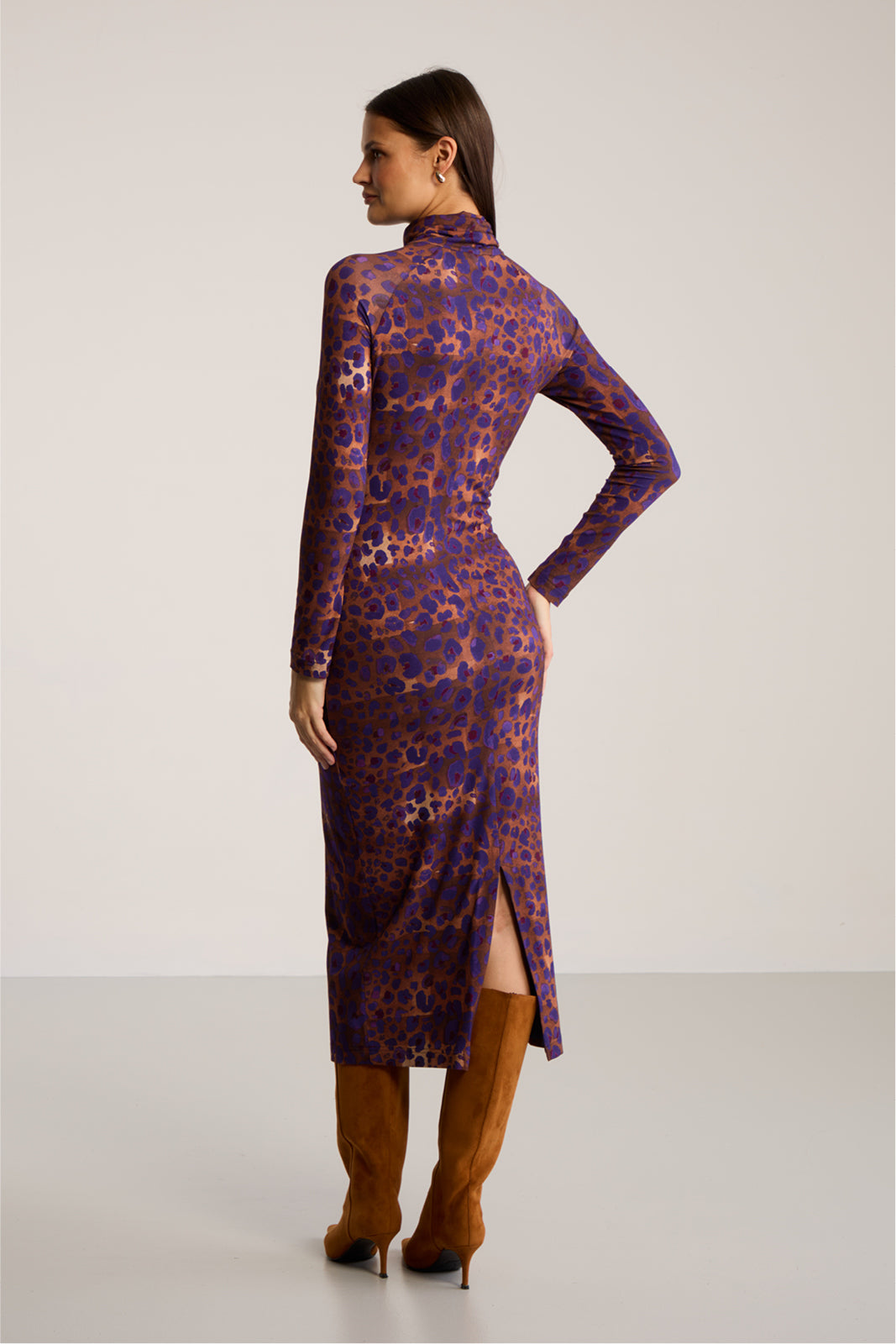 Dress SKINCITY TURTLENECK MAXI burgundy leopard print