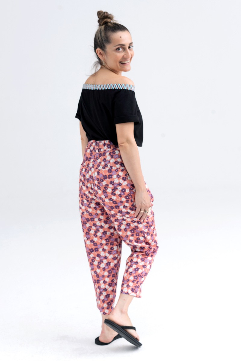 BEST FRIEND meadow print