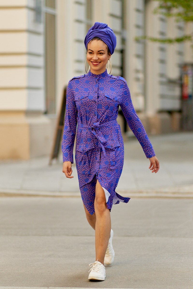 OFFICE QUEEN blue all eyes on you