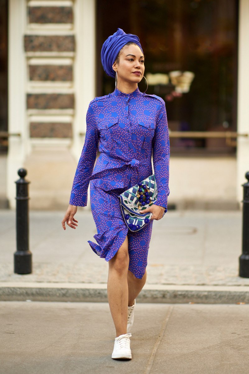 OFFICE QUEEN blue all eyes on you