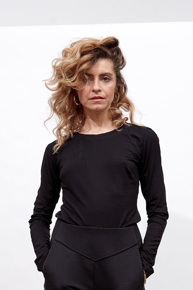SAWA WITH TULLE black