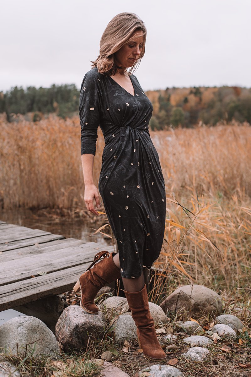 SUKIENKA MODERN LIFE print wish you luck black