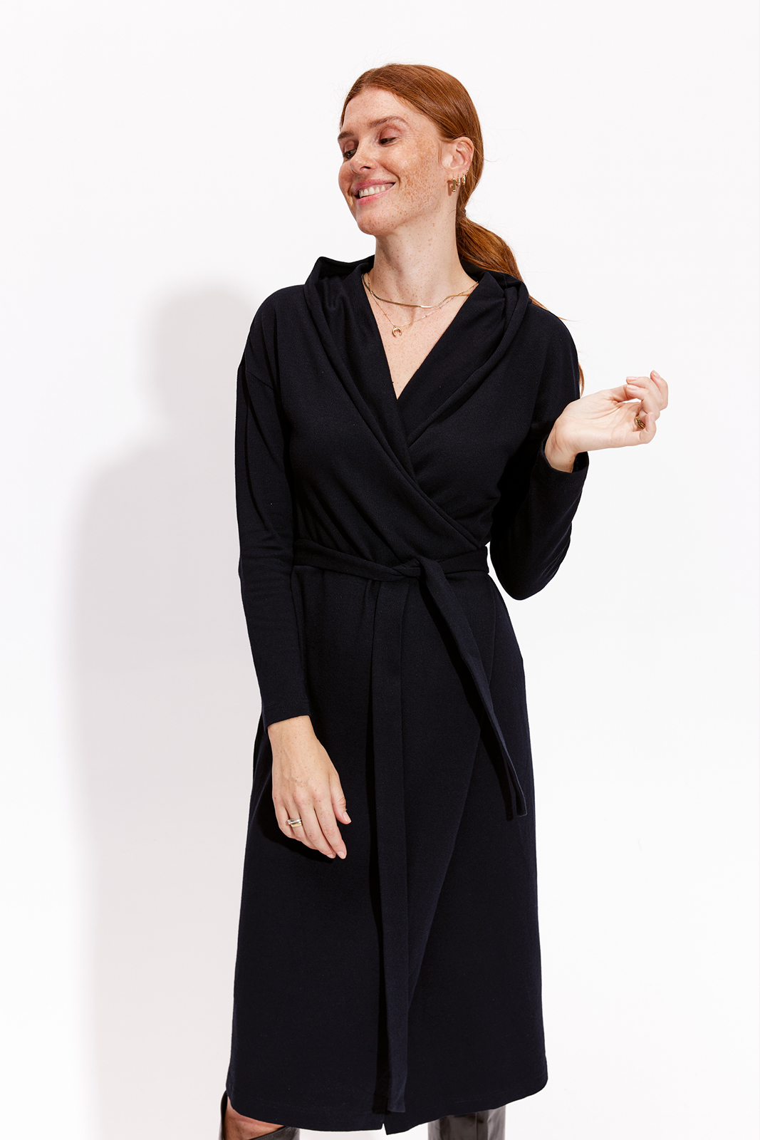 ANTOSIA'S DREAM black