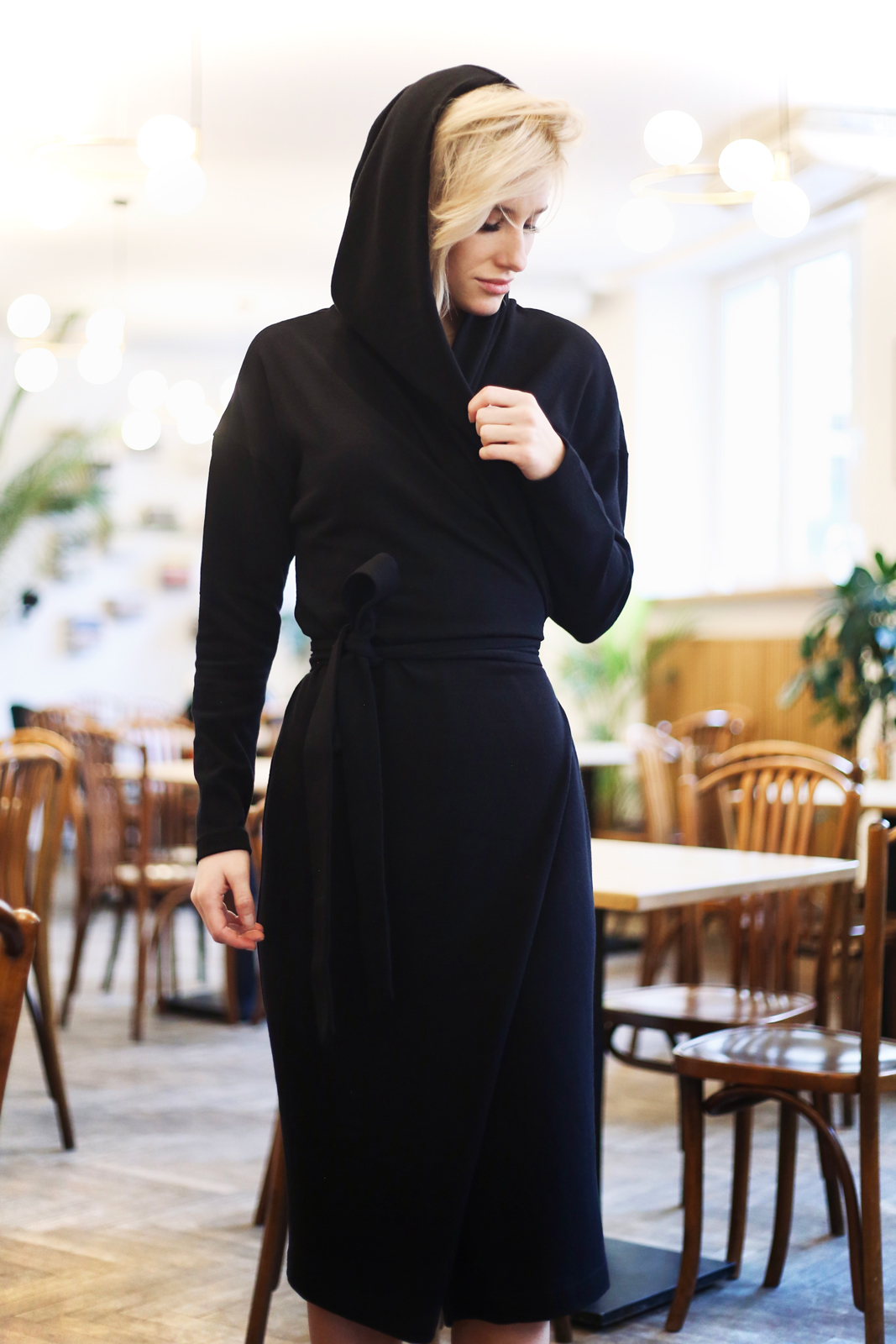 ANTOSIA'S DREAM black