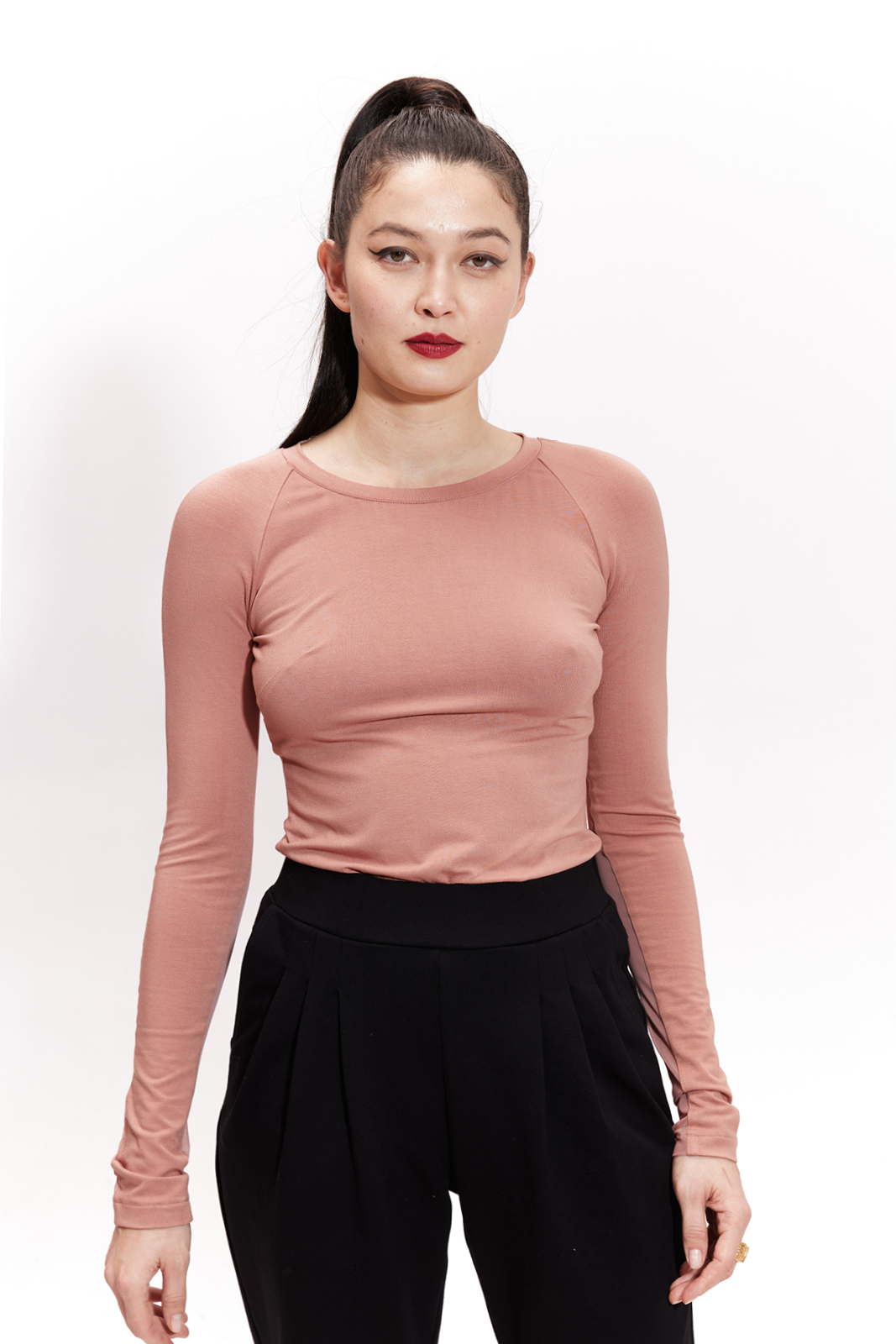 SAWA WITH TULLE lipstick pink