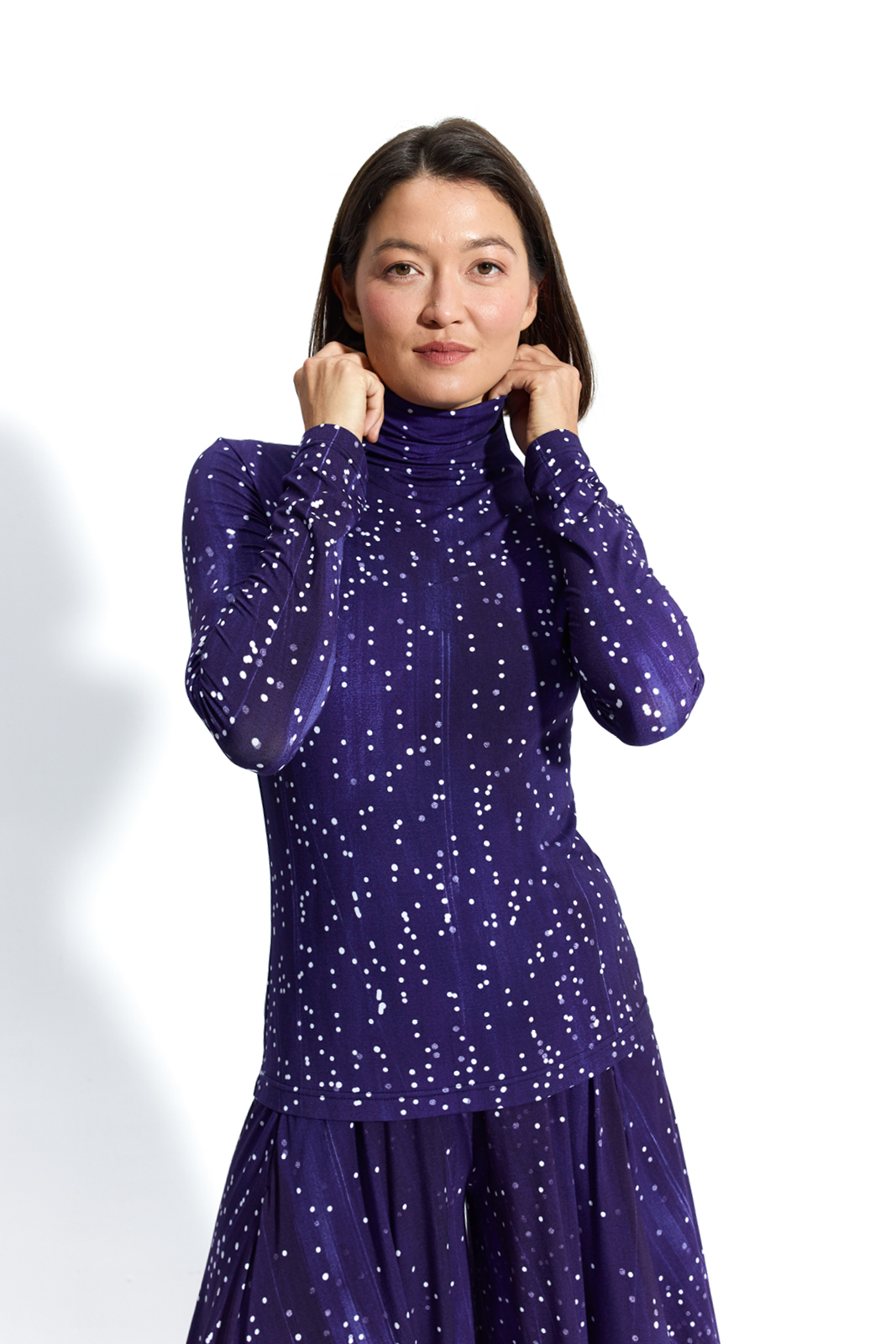 VAN GOLF print snow dots VAN GOLF print snow dots