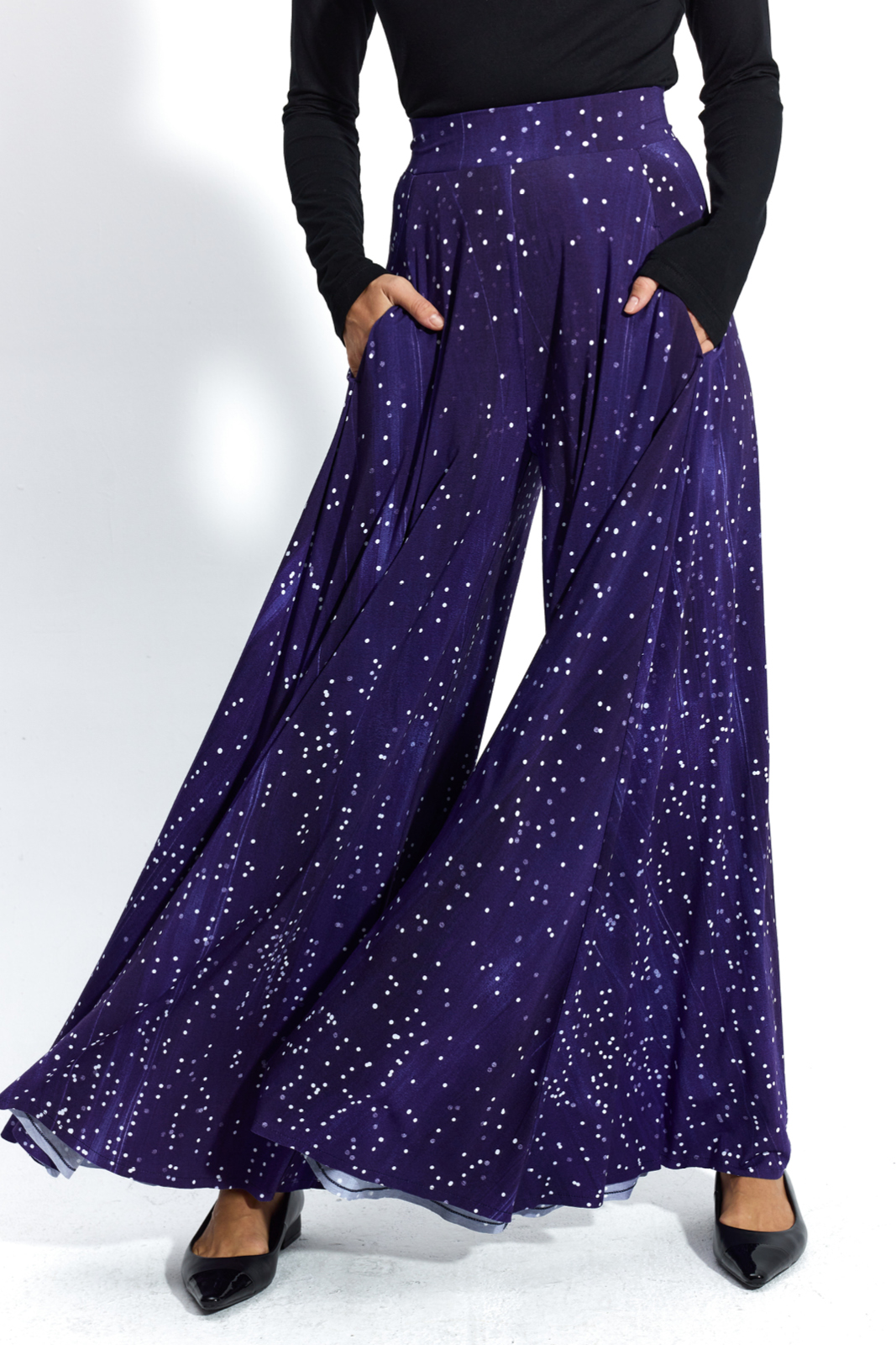 PRIMAVERAS snow dots print
