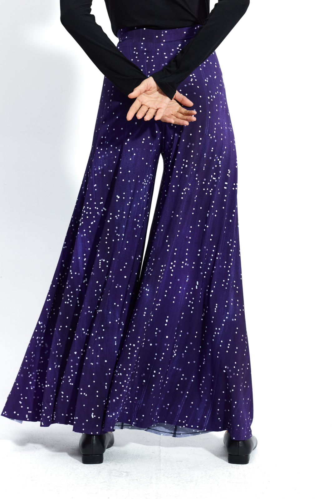 PRIMAVERAS snow dots print