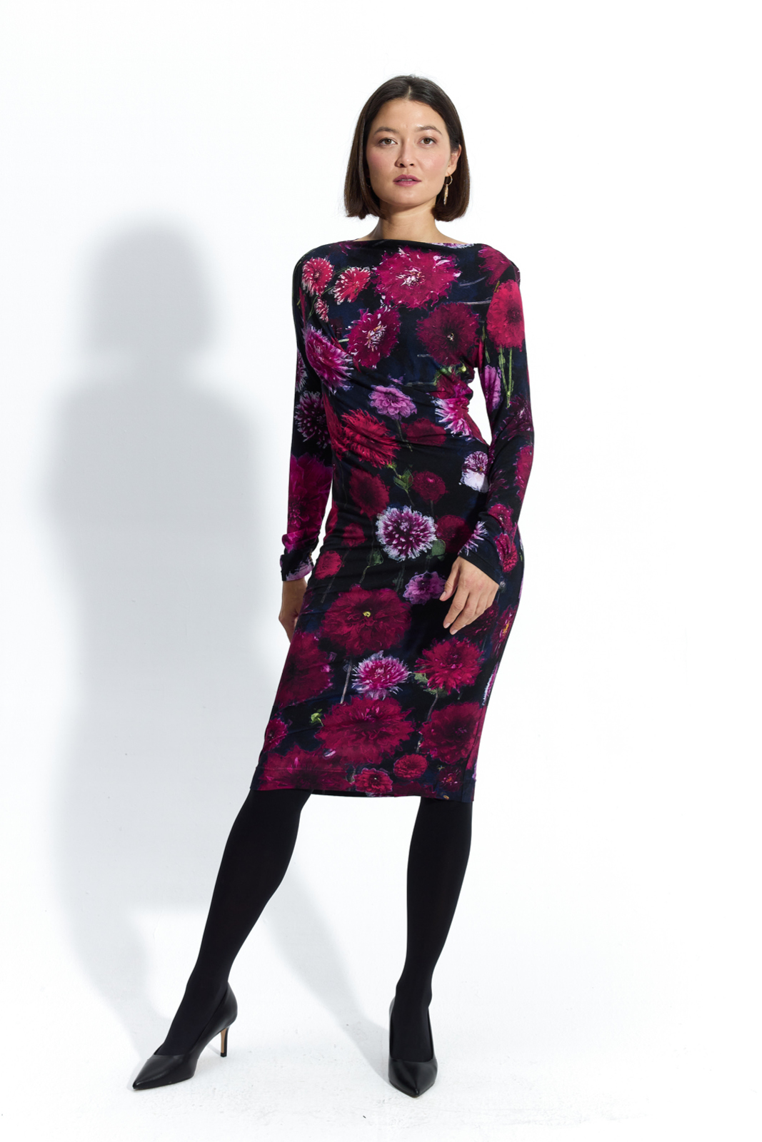 BODY POSITIVE dahlias print