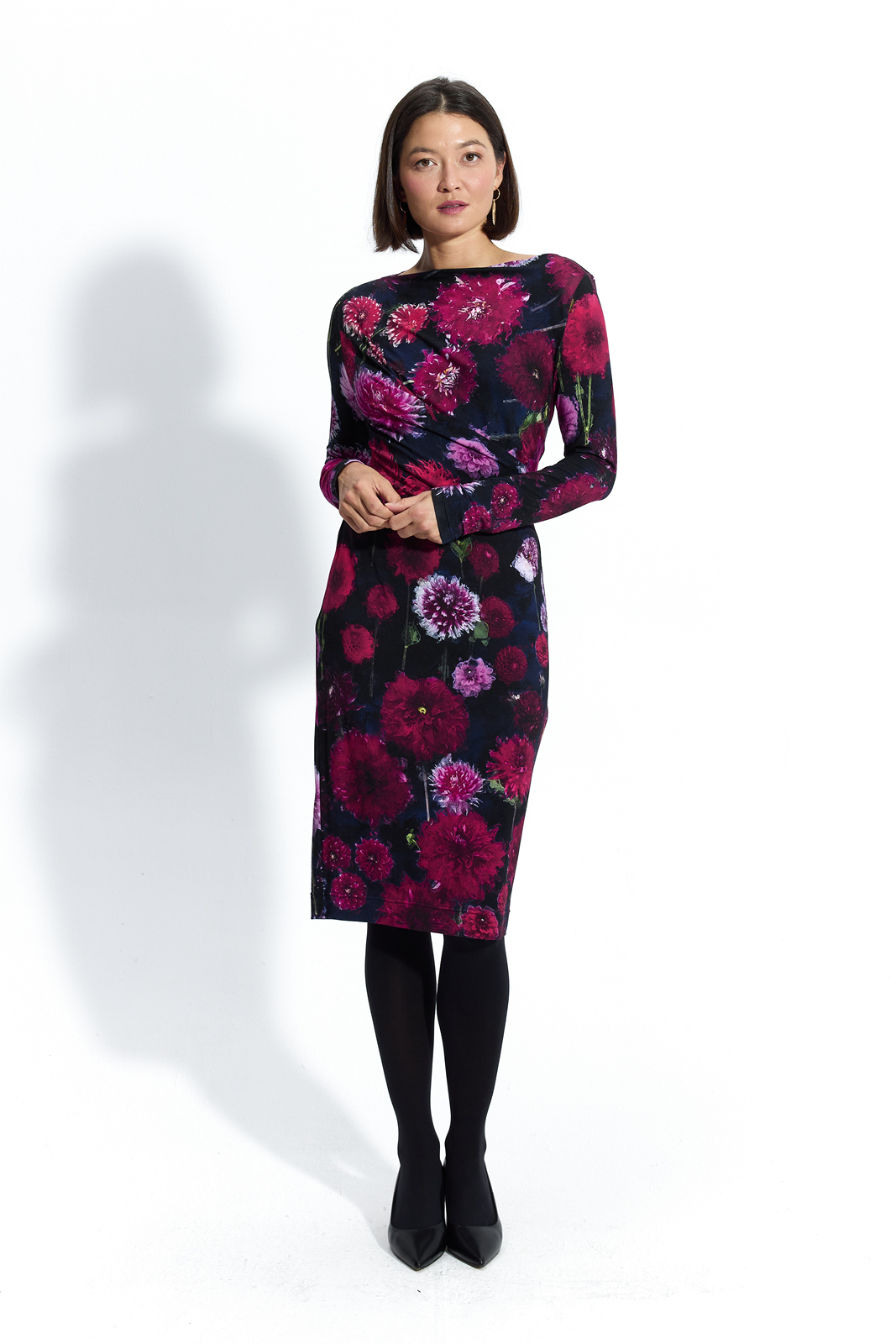 BODY POSITIVE dahlias print