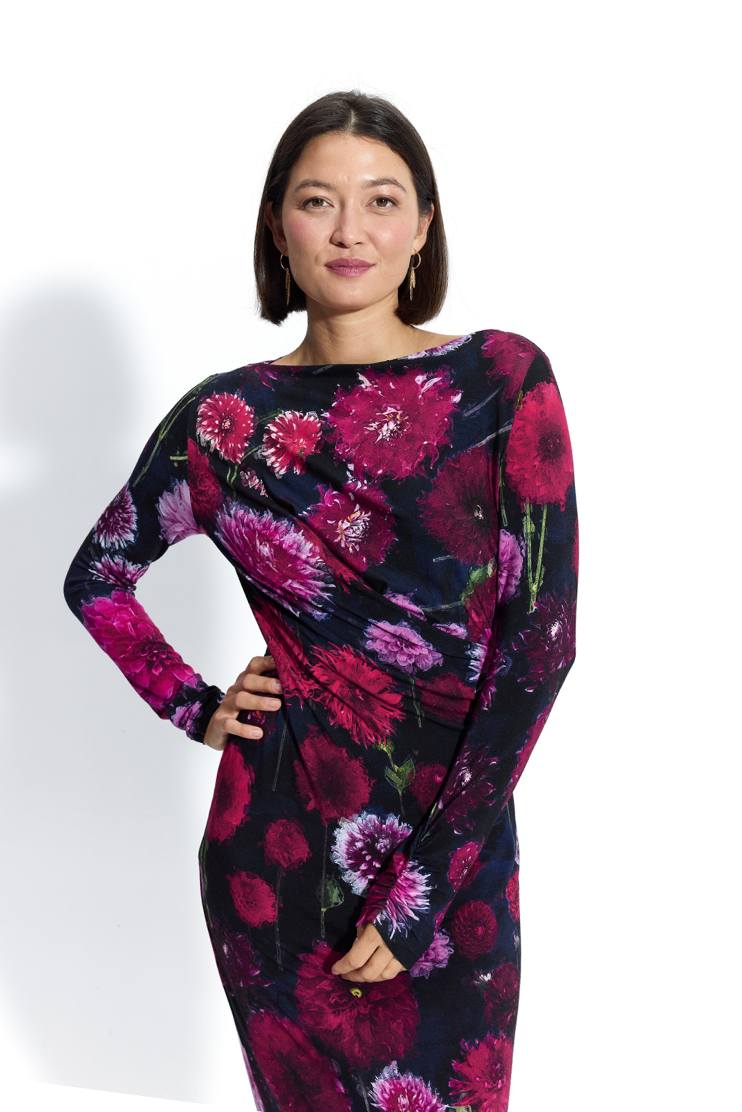 BODY POSITIVE dahlias print