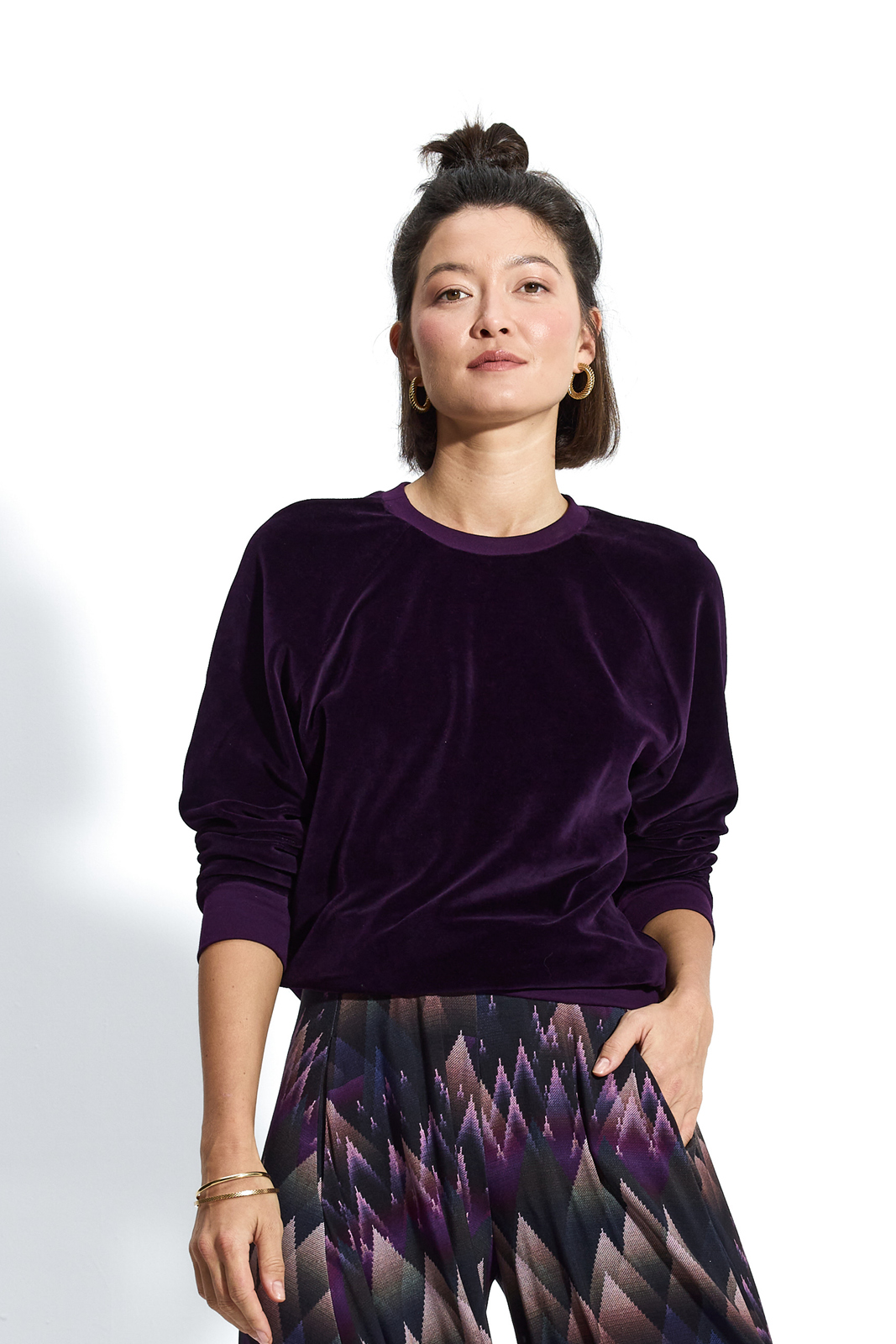 LUCY IN THE SKY plum velvet