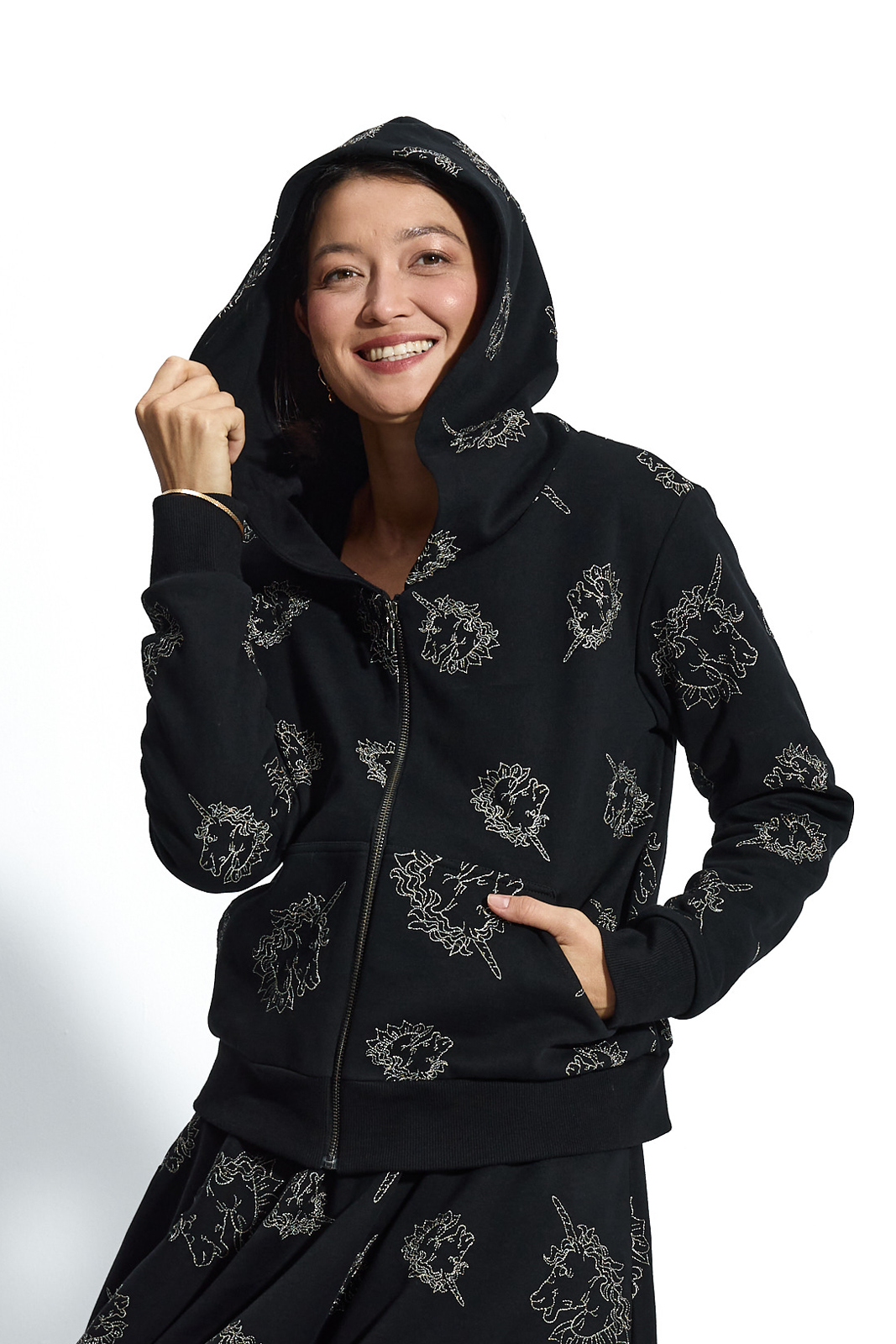 MIŚ YOU Lady with a Unicorn embroidery MIŚ YOU Lady with a Unicorn embroidery