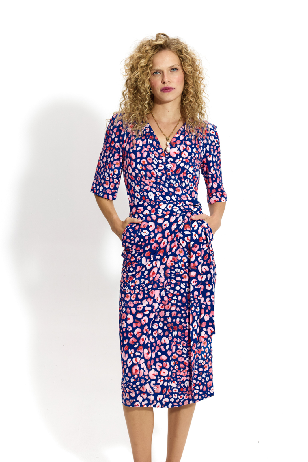 GENIALNA PRZYJACIÓŁKA print leo flower power