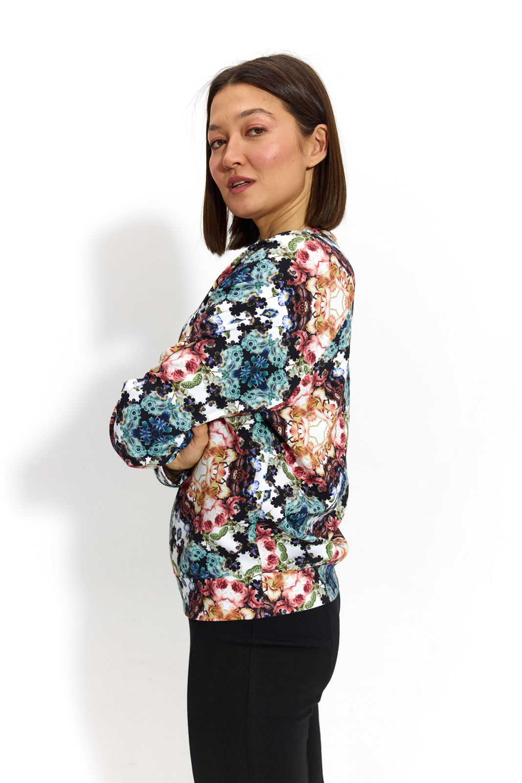 LUCY IN THE SKY kaleidoscope flowers print