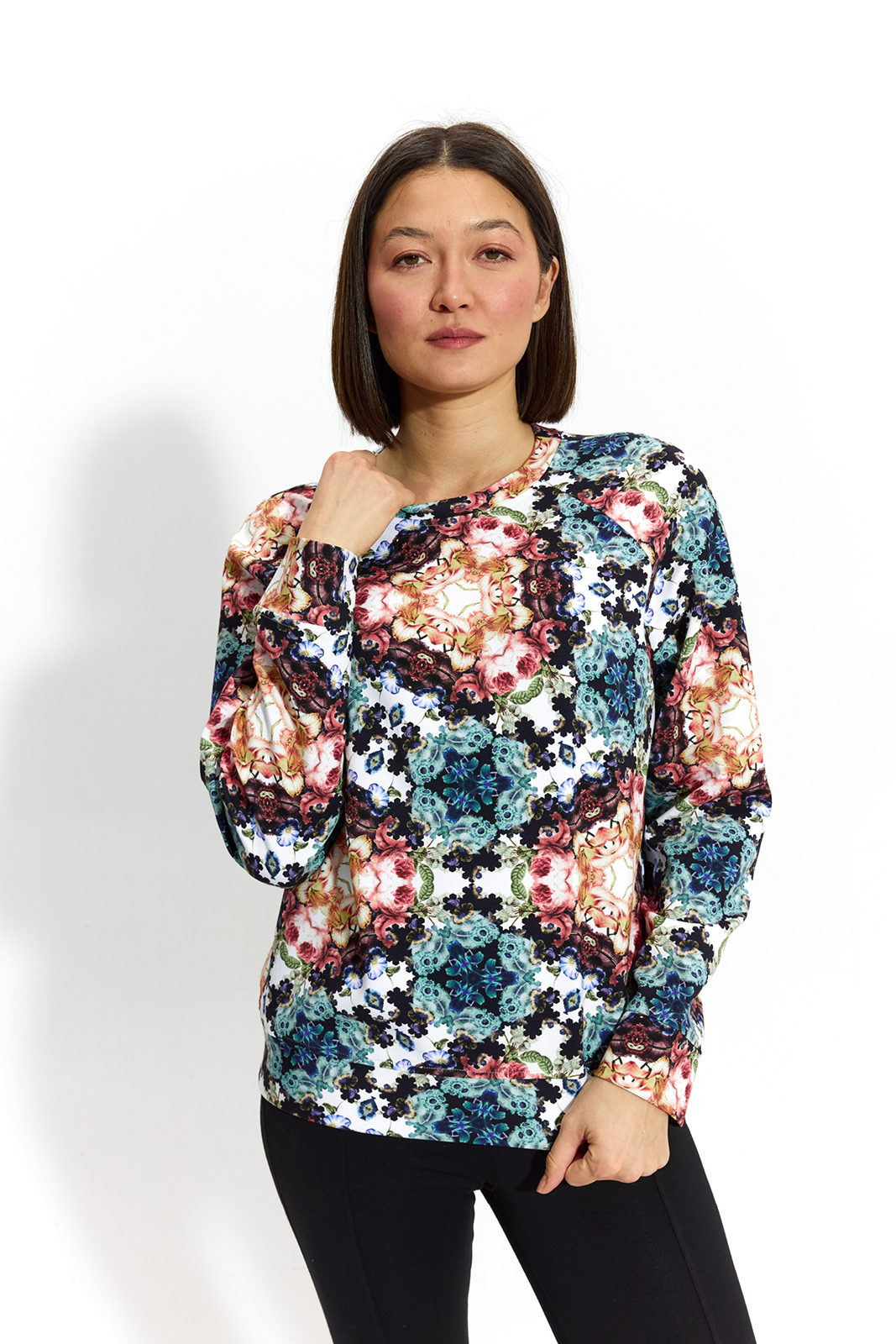 LUCY IN THE SKY kaleidoscope flowers print