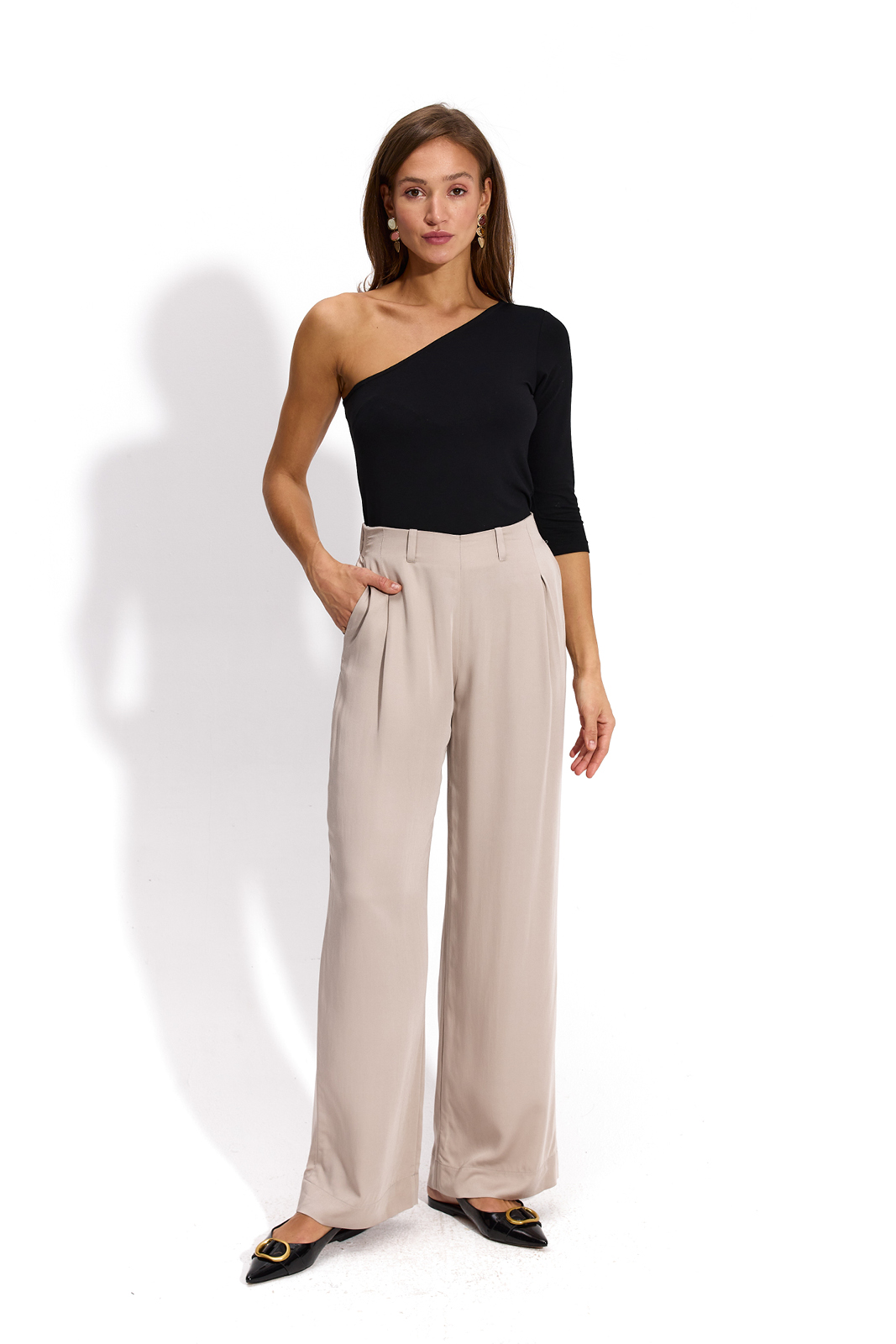 SHOULDER SHOW black