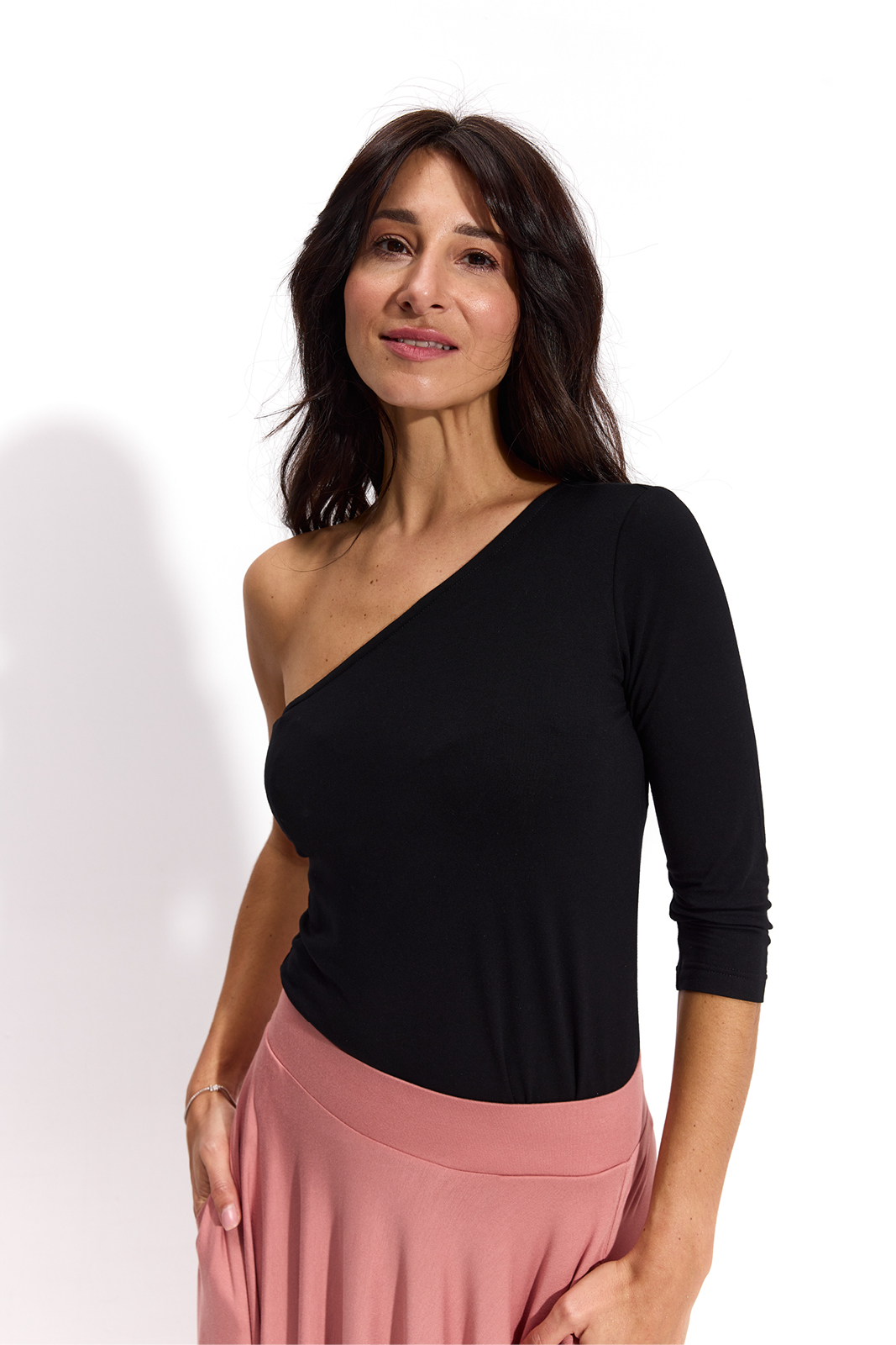 SHOULDER SHOW black
