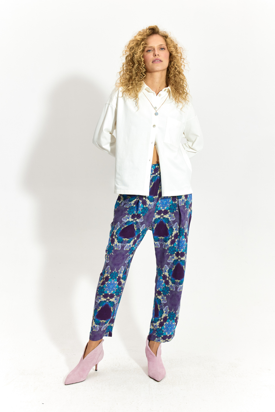 J. LO FRIENDY print kalejdoskop hokus pokus