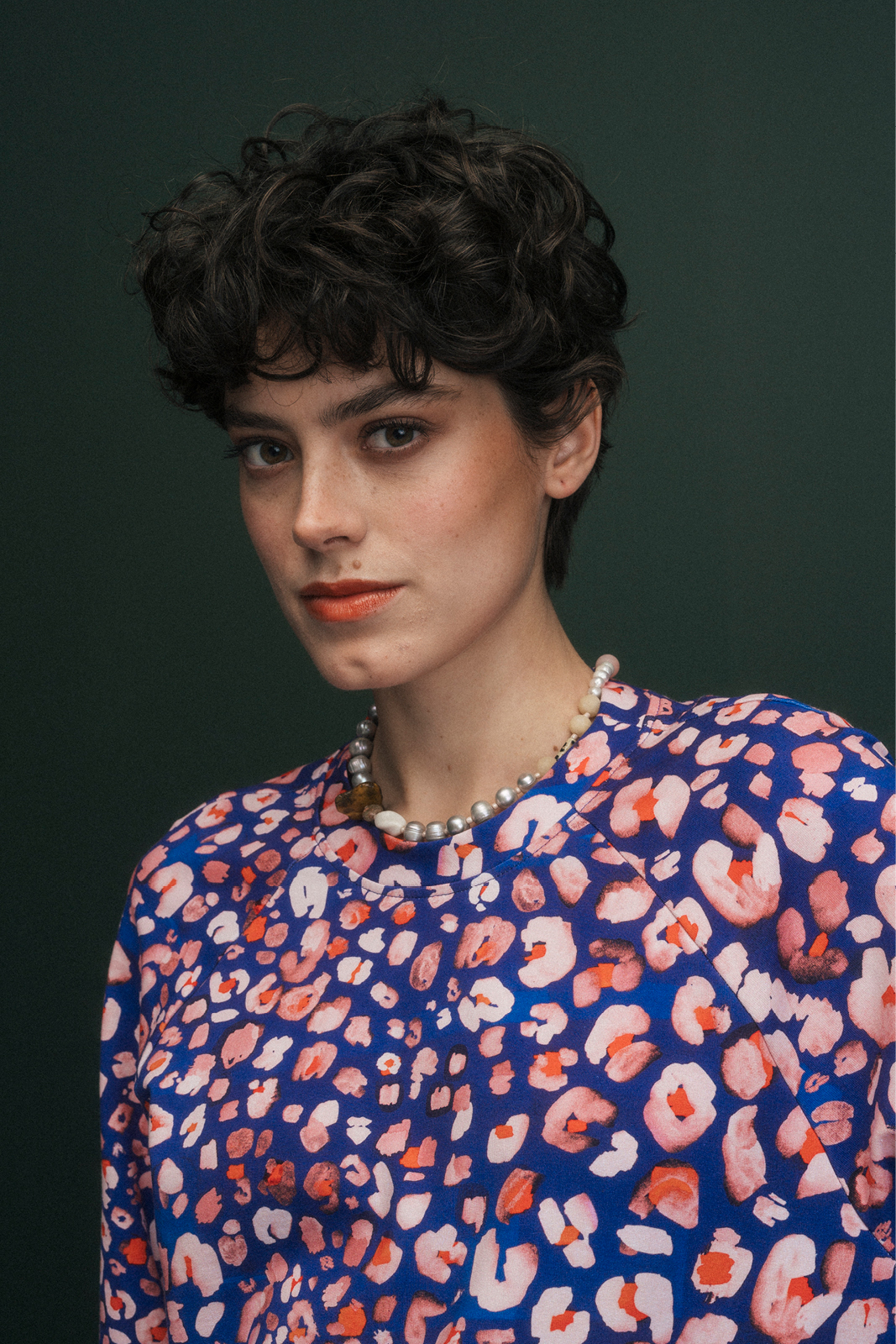 LUCY IN THE SKY leo flower power print