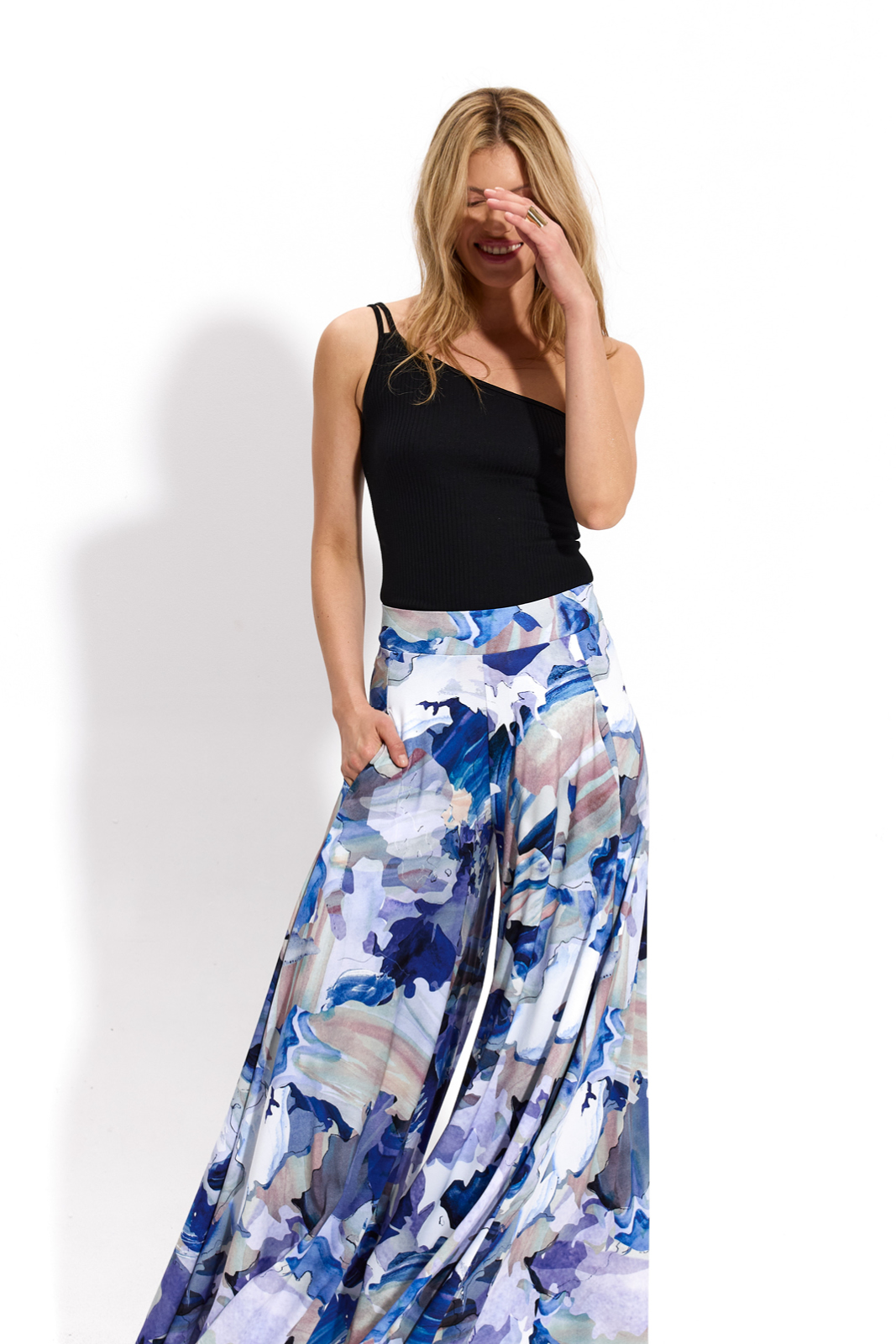 PRIMAVERAS blue Dreamworld print