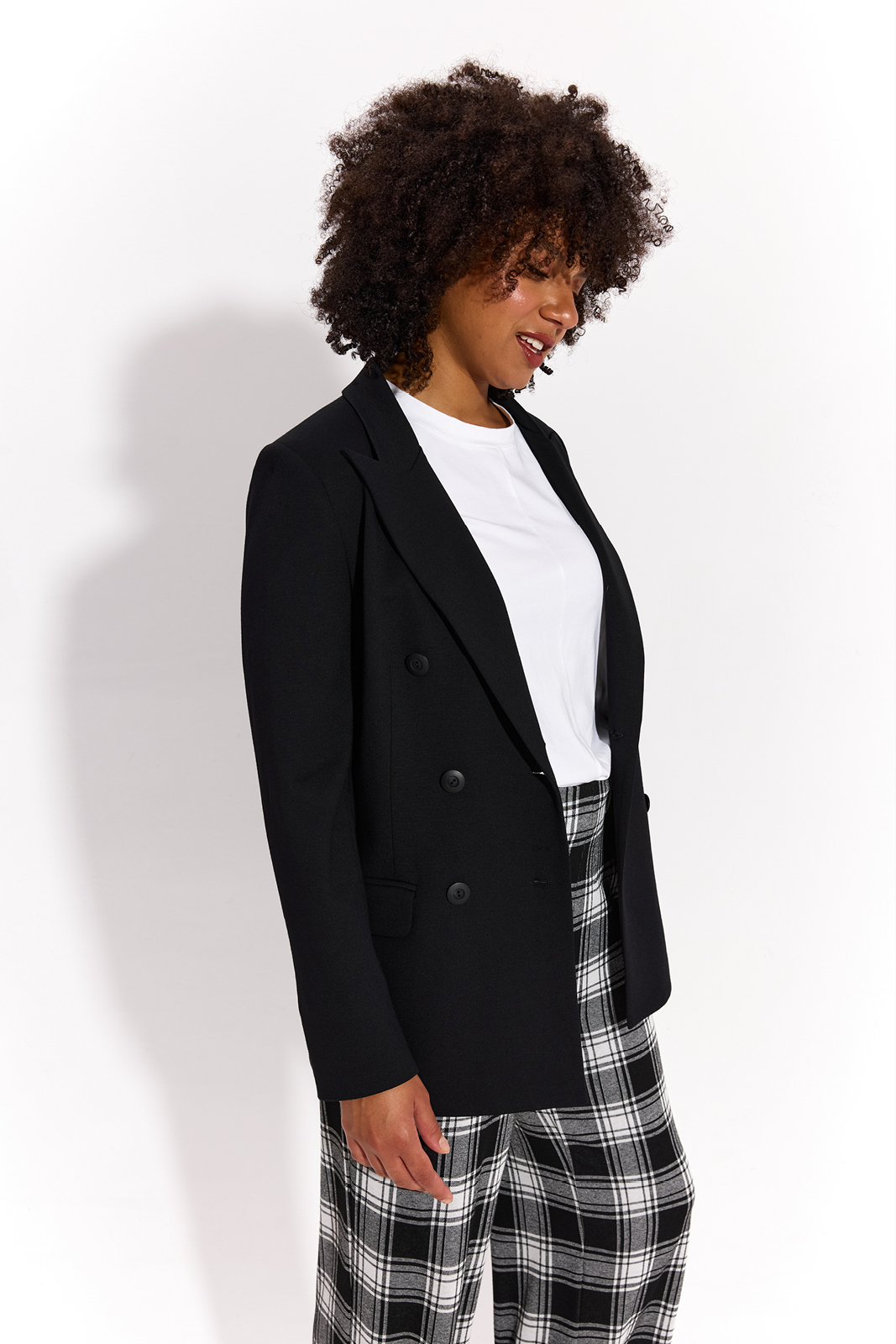 DOUBLE-BREASTED JACKET black