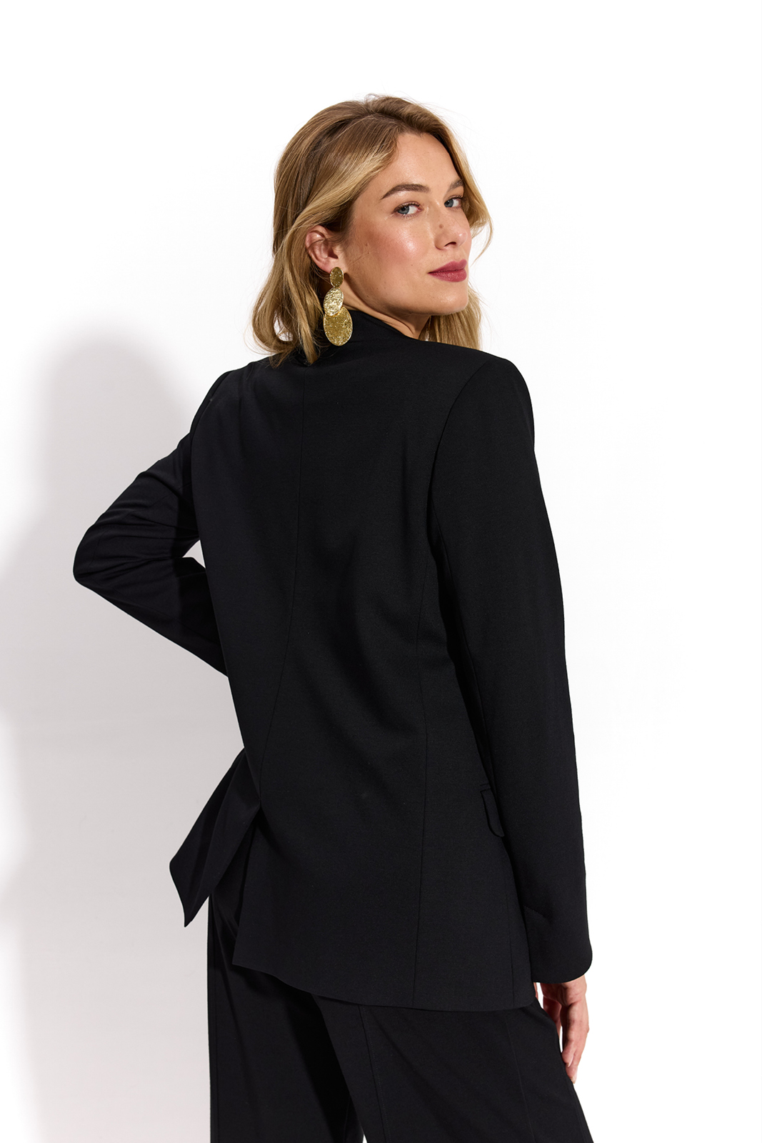 DOUBLE-BREASTED JACKET black