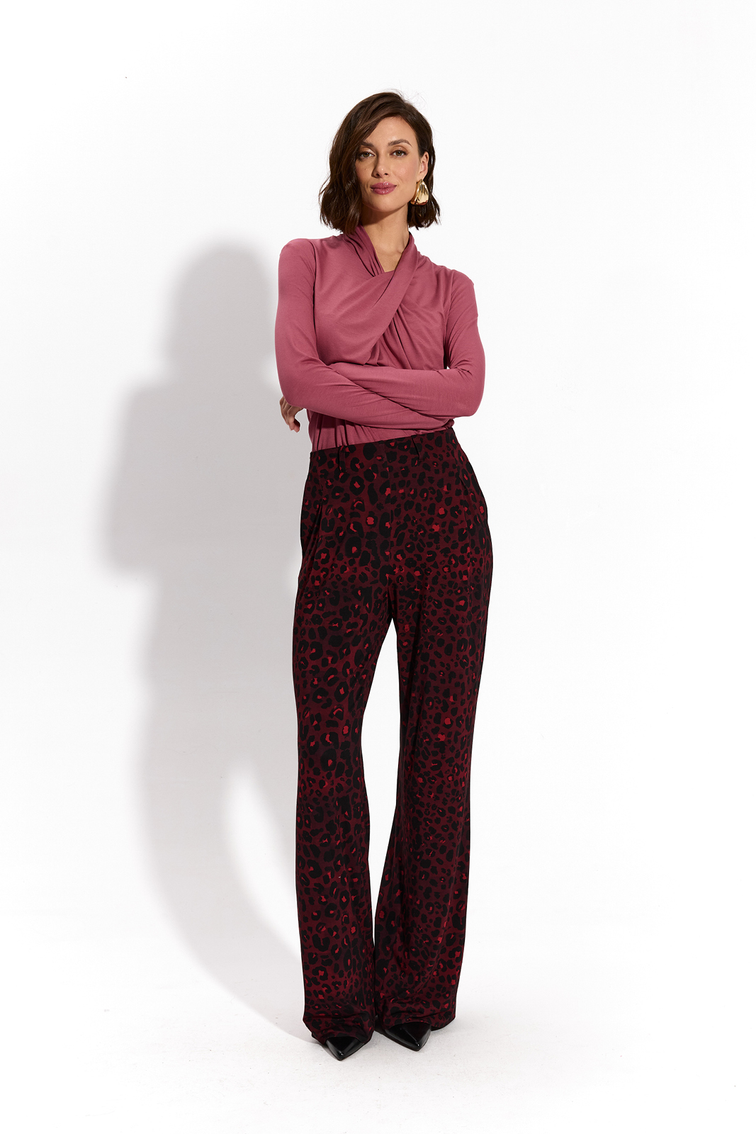 SPRYCIARY print leo red wine