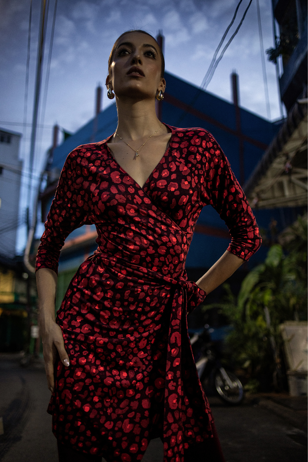 GODDESS ABOVE THE KNEE red panther print GODDESS ABOVE THE KNEE red panther print