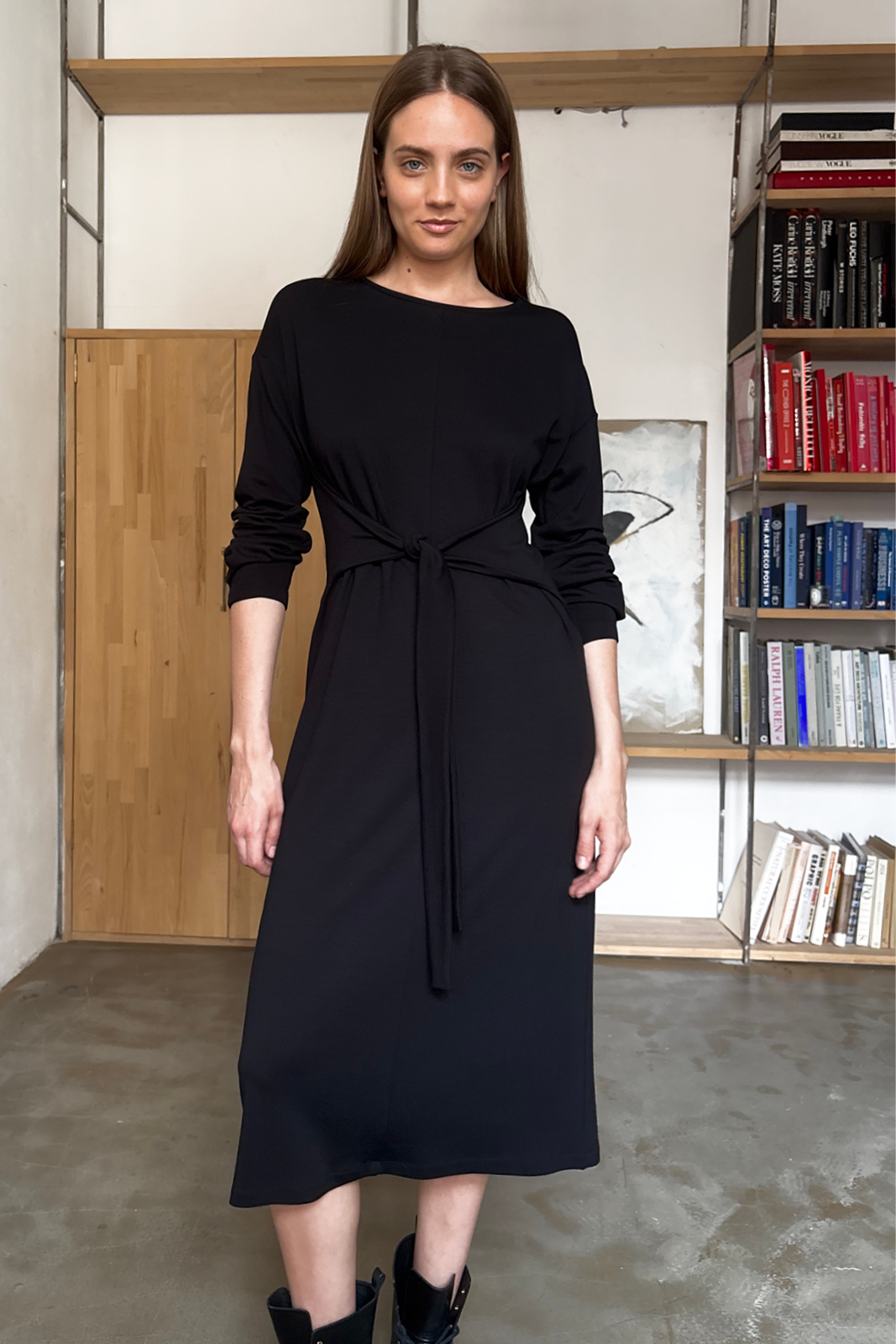 SUKIENKA OVERSIZE Z PASKIEM czarna SUKIENKA OVERSIZE Z PASKIEM czarna