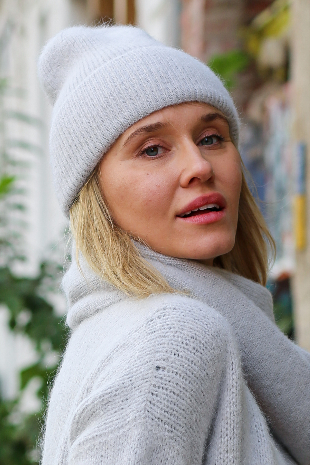 PREMIUM ALPACA BEANIE silver gray