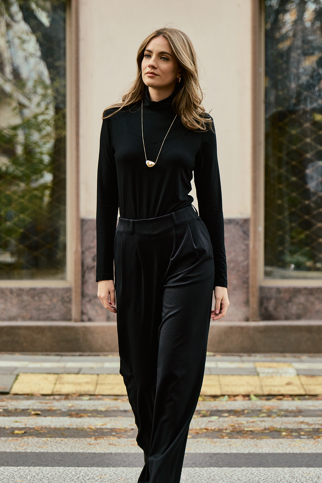 CWANIARY czarne CWANIARY czarne