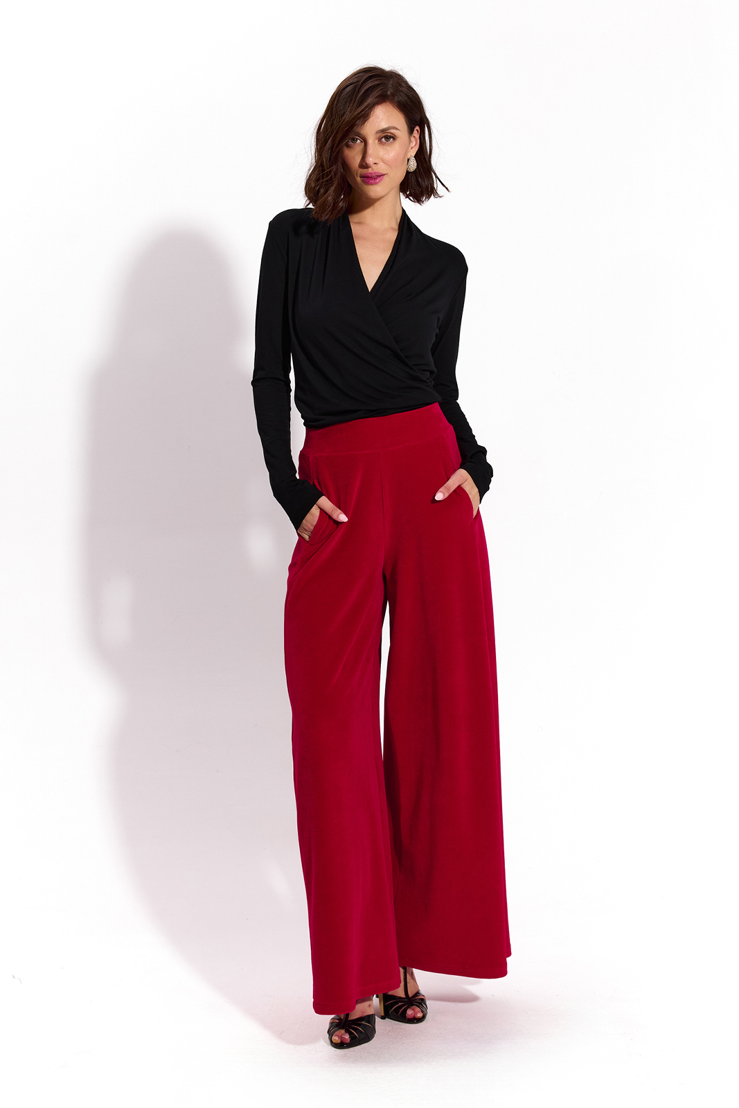 LOUISE szkarłatny welur LOUISE szkarłatny welur