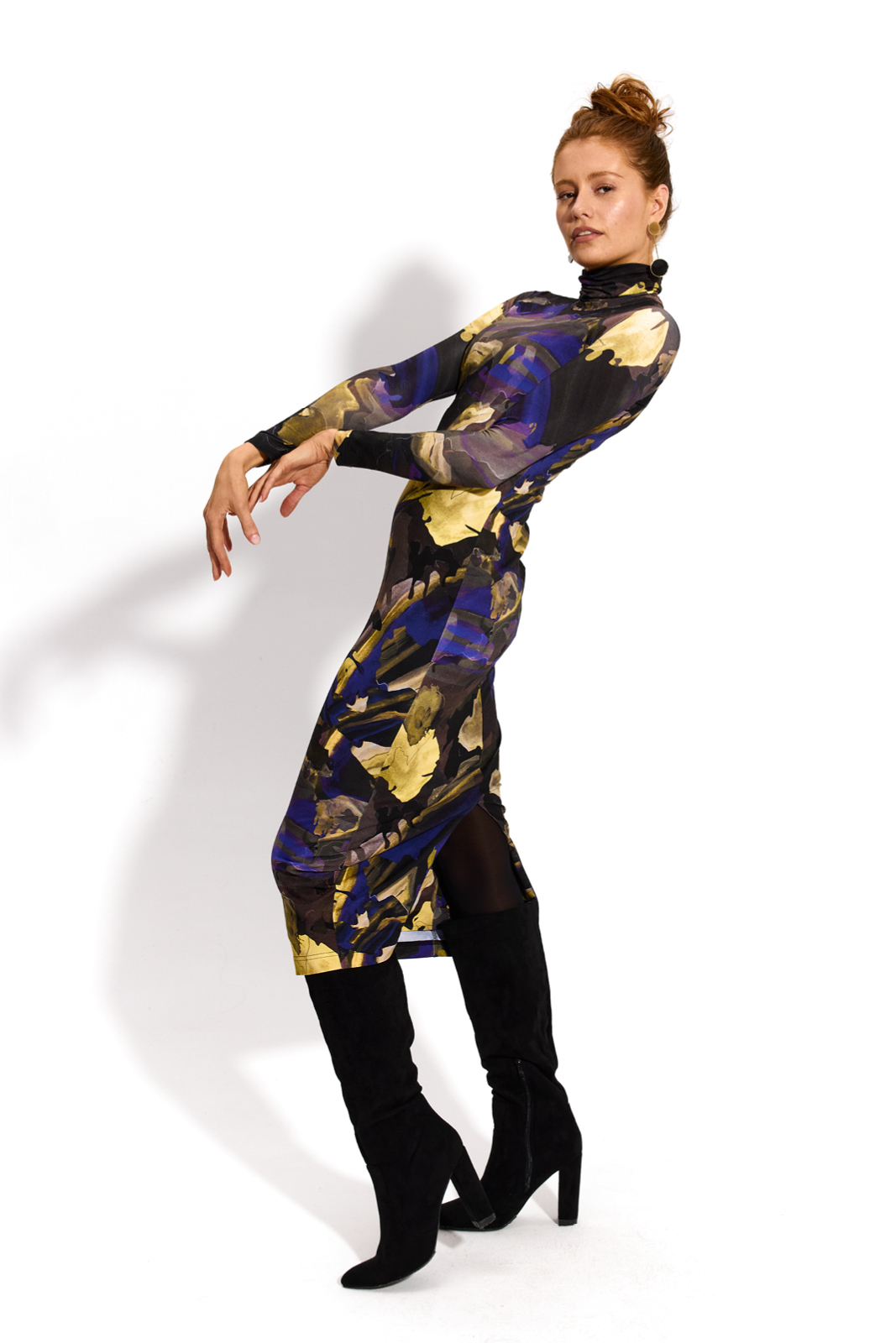 SKINCITY TURTLENECK MAXI gold dreamworld print