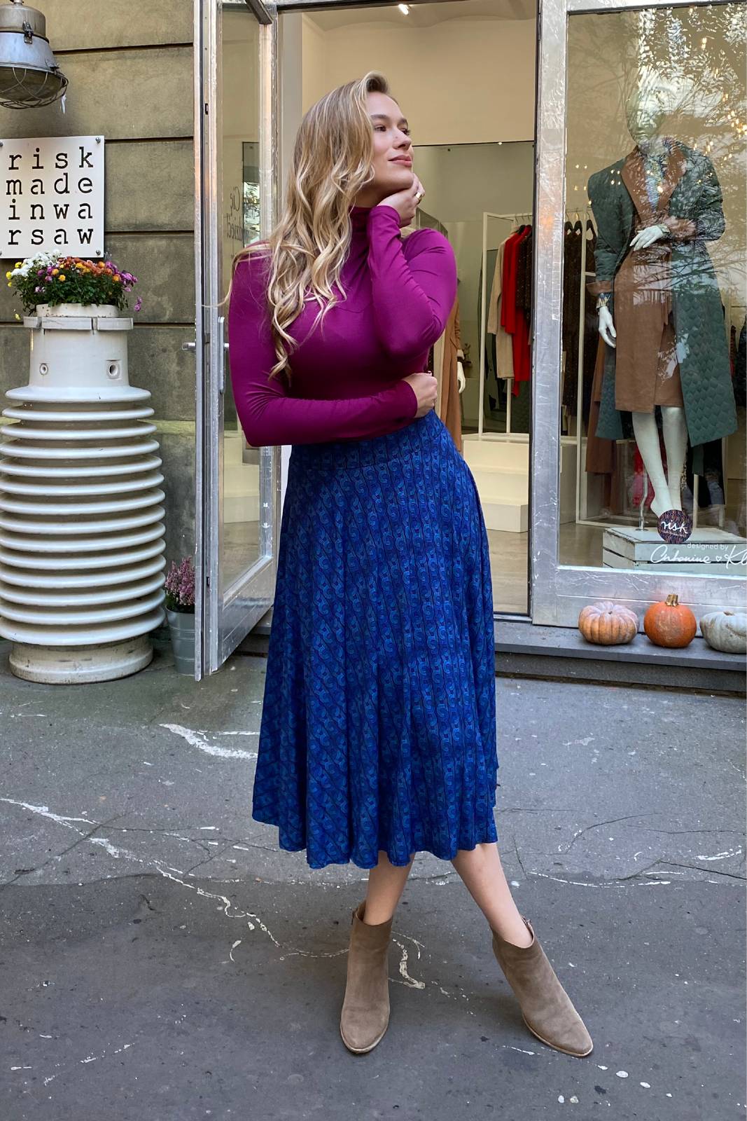 Navy ballerina shop