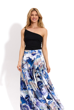 {b}SABINA 177 cm
model
pants XS