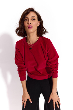 {b}MARIA 176 cm
modelka
bluza XS