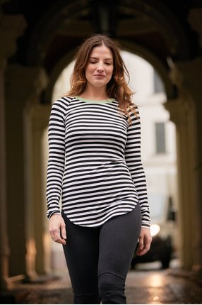 SAWA LONGSLEEVE black stripes