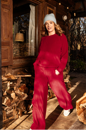 LUCY IN THE SKY scarlet velvet